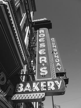 Roeser Sign2